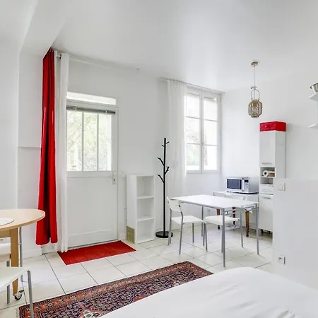 Apartman Montorgueil/ Rue Saint Sauveur *